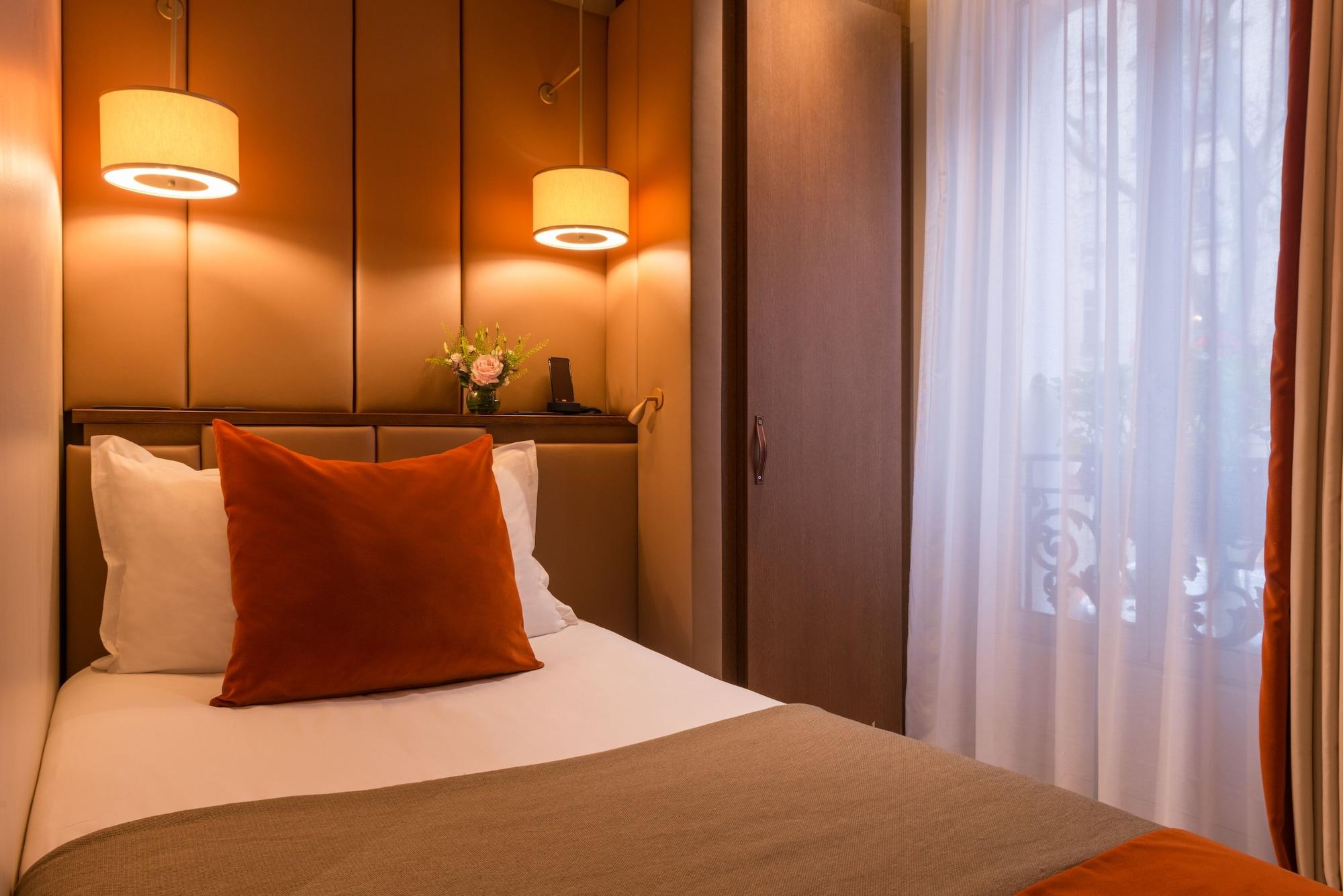 Hotel La Bourdonnais By Inwood Parijs